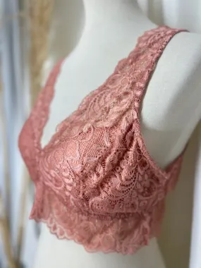 Lacey Peach Bralettea