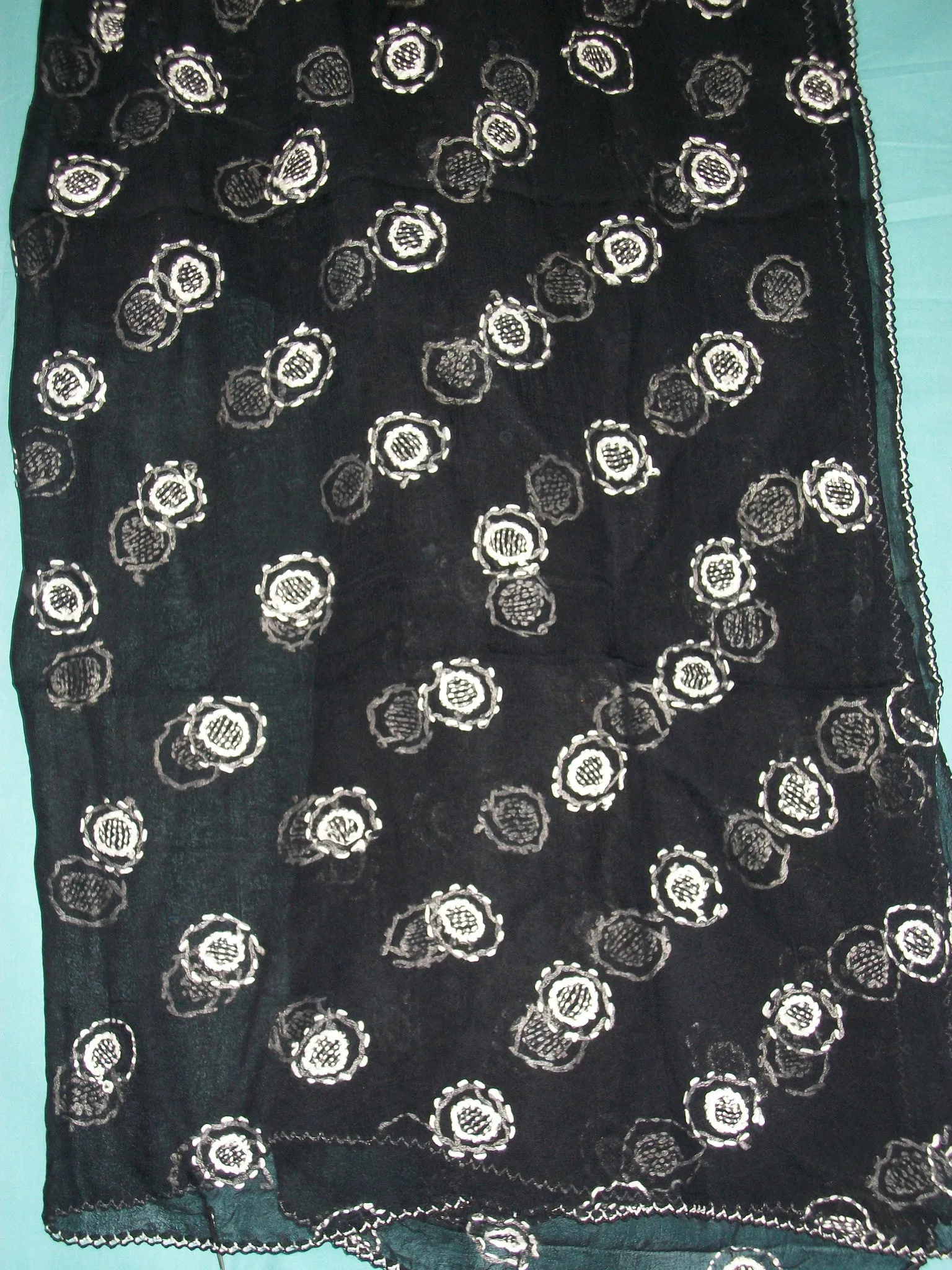 Scarf 1012 Black Georgette Phulkari Dupatta Chunni Shawl Wrap Shieno Sarees