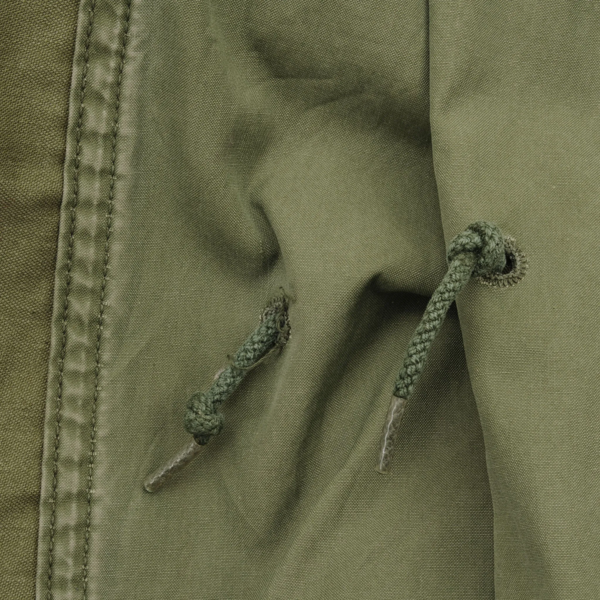 VINTAGE USAF US AIR FORCE M-1965 M65 1960S VIETNAM PATCHED FIELD JACKET SMALL LONG